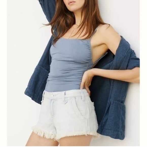 NWT Pilcro Anthropology Denim Micro Jean Shorts Light Wash Cut Off Sz 30 - Picture 14 of 14